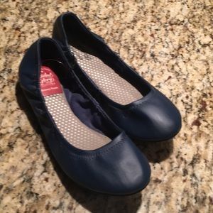 Faded Glory flats, NWT!!